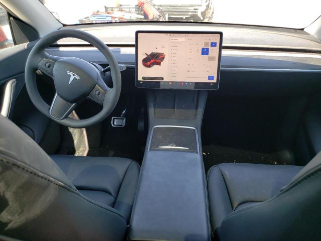 7SAYGDEE4NF437330 Tesla Model Y