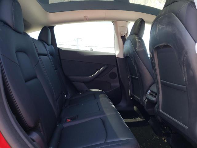 7SAYGDEE4NF437330 Tesla Model Y