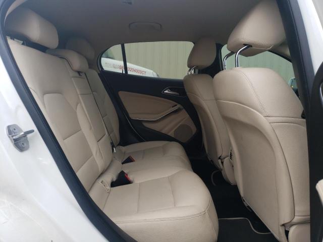 2018 MERCEDES-BENZ GLA 250 - WDCTG4EB5JJ479385