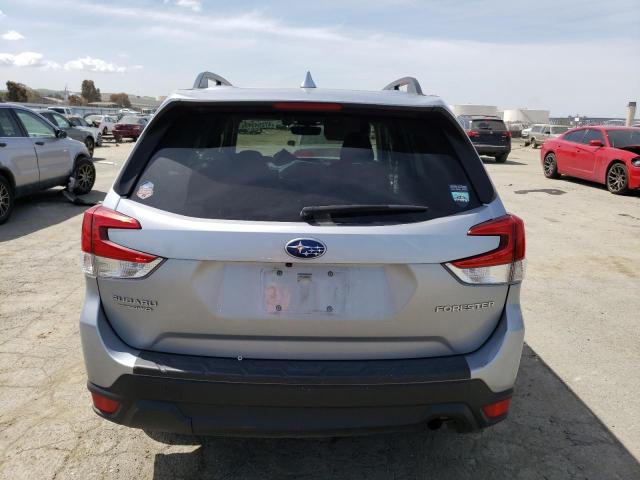 JF2SKAJC6LH594666 Subaru Forester Premium