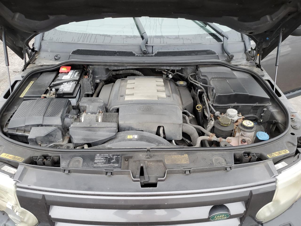 2006 Land Rover LR3 - Image 12