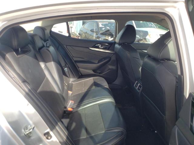 1N4AA6CV3MC509408 Nissan MAXIMA SV