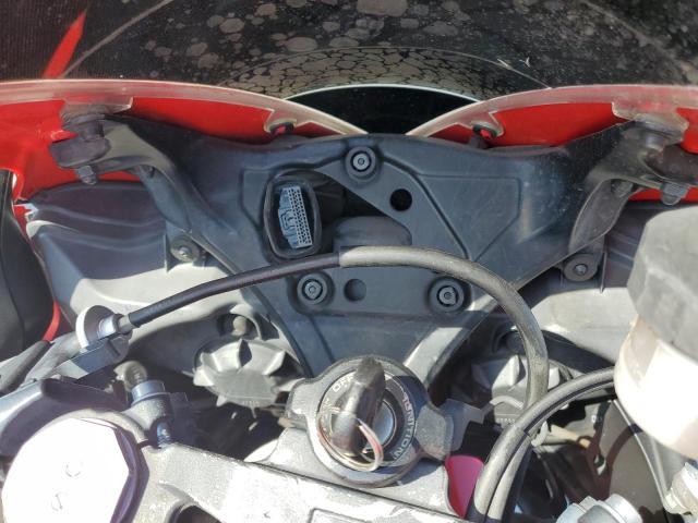 2013 HONDA CBR1000 RR - JH2SC5911DK500016