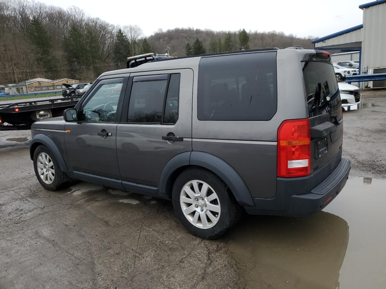 2006 Land Rover LR3 - Image 2