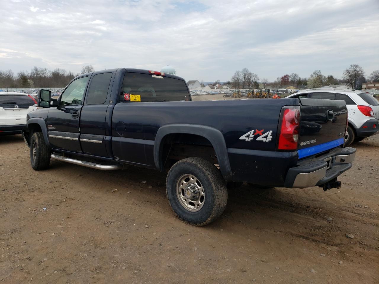 2005 Chevrolet Silverado K2500 Heavy Duty VIN: 1GCHK29245E233919 Lot: 47599933