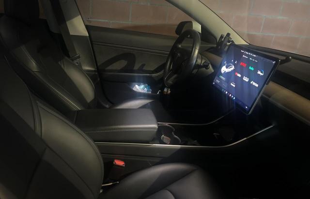 5YJ3E1EBXJF066766 Tesla MODEL 3