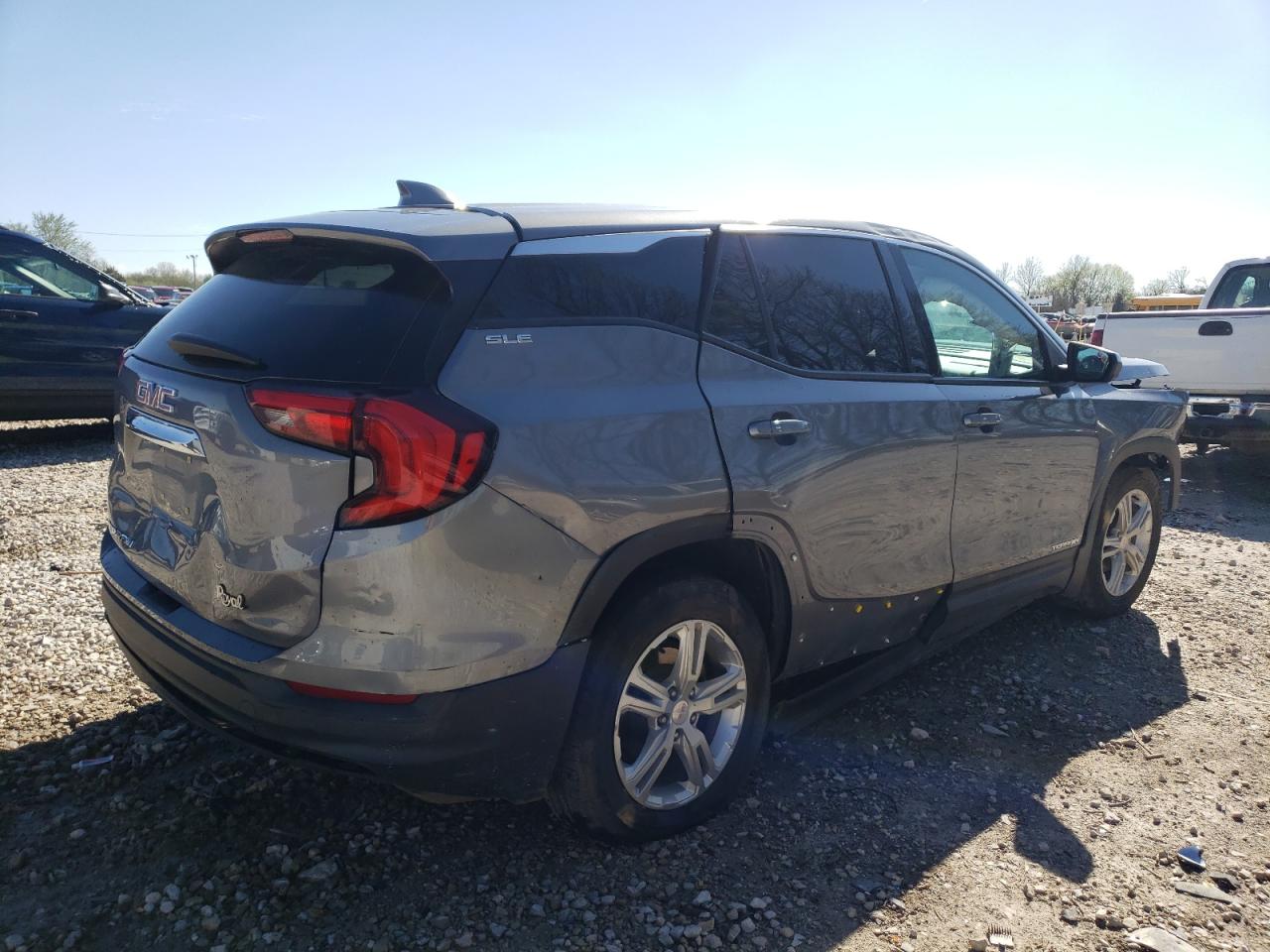 3GKALMEV8JL151894 2018 GMC Terrain Sle