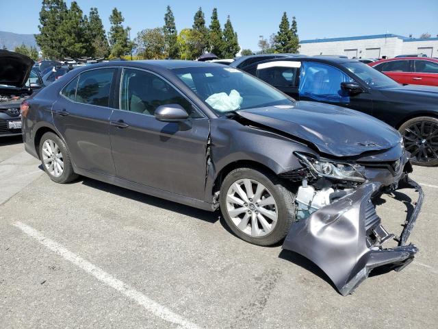 2018 TOYOTA CAMRY L 4T1B11HK2JU565924