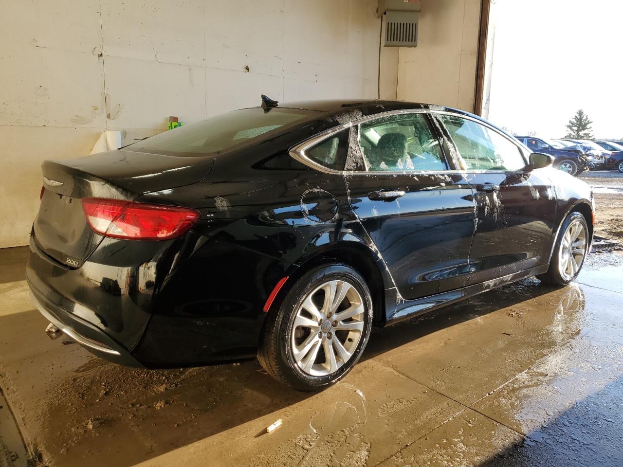 2016 Chrysler 200 Limited vin: 1C3CCCAB7GN113127