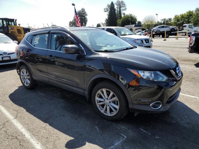 JN1BJ1CR8HW122655 Nissan Rogue Sport S