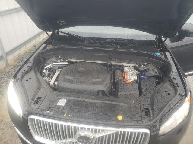 2017 VOLVO XC90 T8 - YV4BC0PL7H1110935