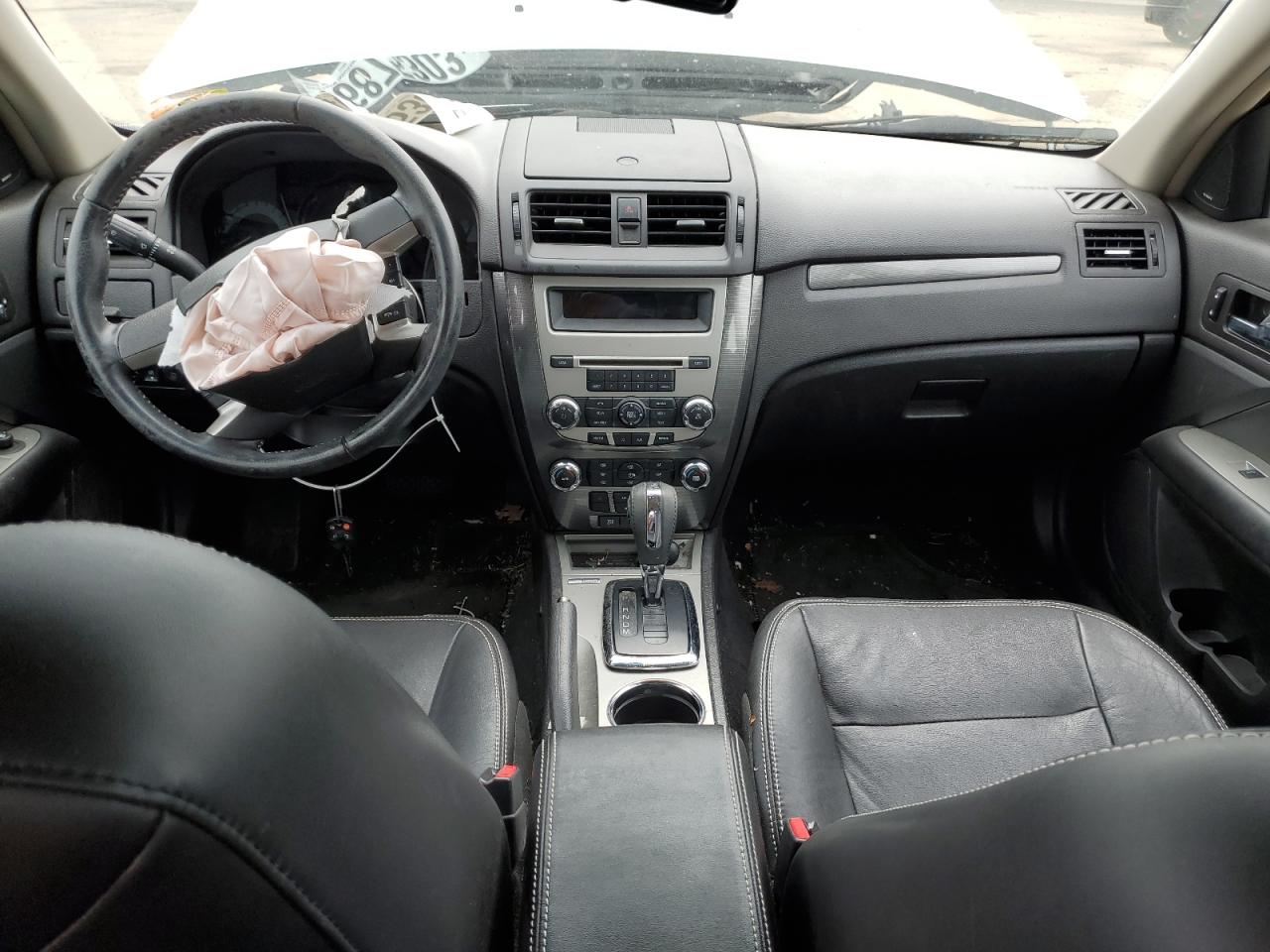 2011 Ford Fusion - Image 8