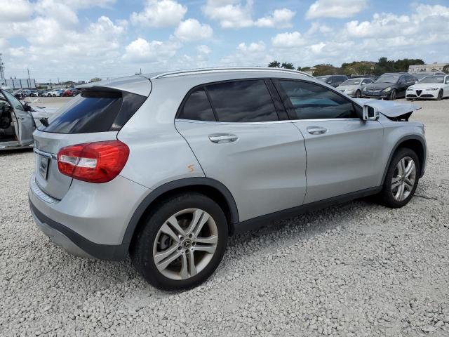 2018 MERCEDES-BENZ GLA 250 - WDCTG4EB1JJ426375