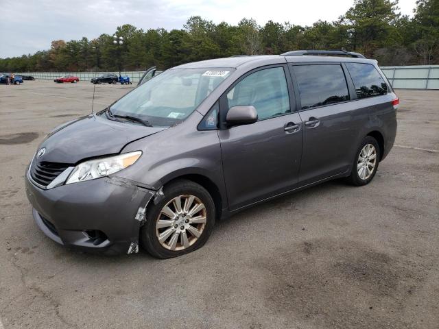 2013 Toyota Sienna LE