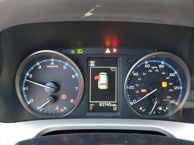 JTMWFREV0HJ138032 Toyota Rav4 Xle