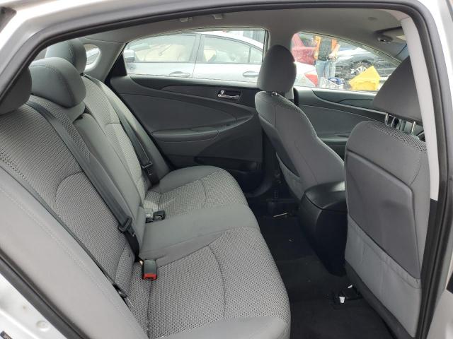 VIN: 5NPEB4AC5CH501148 Auction: COPART Lot: 47545273 Location: OH - COLUMBUS 5NPEB4AC5CH501148 HYUNDAI SONATA 2012 SILVER Photo 10
