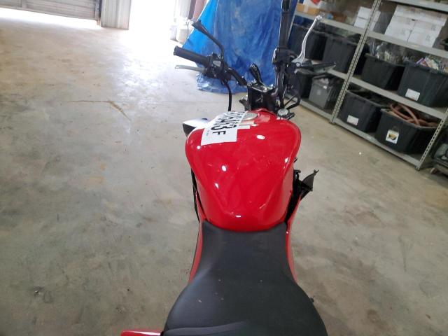 2015 HONDA CB300 F MLHNC5218F5102350