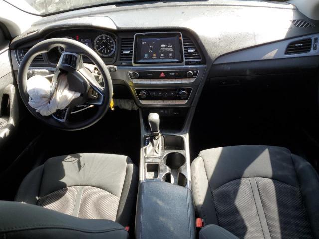 5NPE24AF2JH655940 Hyundai SONATA SE