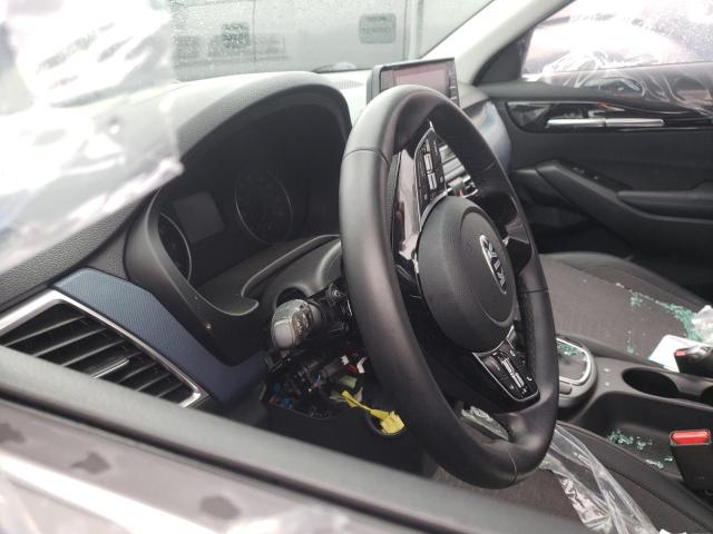 KNDEUCAA1M7084555 KIA SELTOS S
