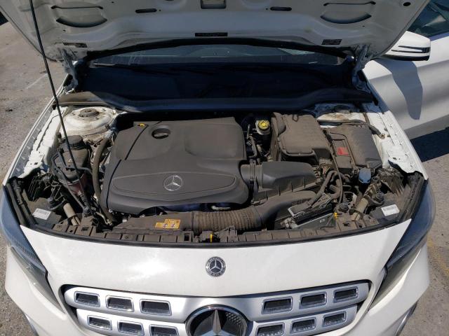 WDCTG4GB4KU004193 Mercedes-Benz Gla 250 4matic
