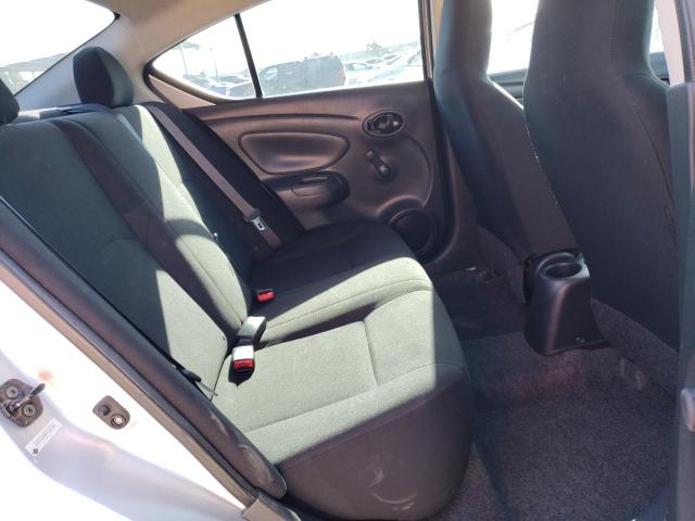 3N1CN7AP6FL822562 Nissan VERSA S