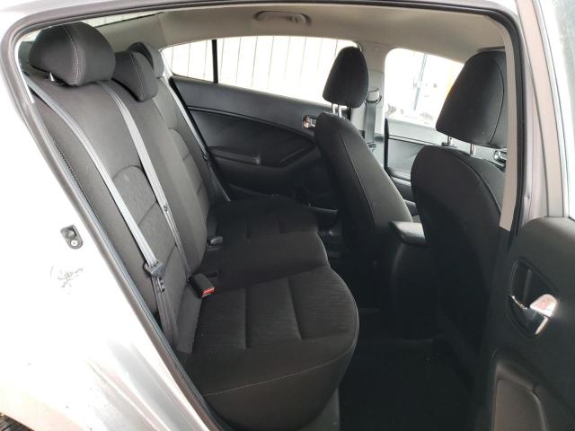 KNAFK4A61G5563163 KIA FORTE LX