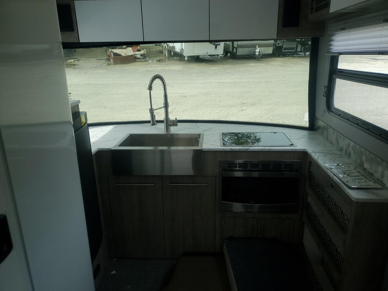 7HOTS1116MN005519 CAMP CAMPER 2021