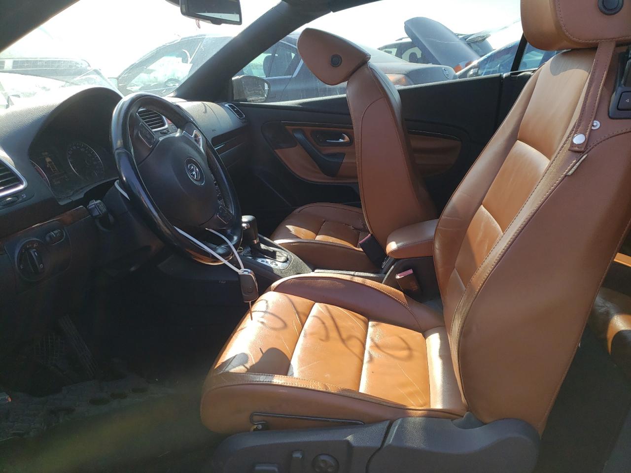 WVWFA7AH7AV013255 2010 Volkswagen Eos Lux