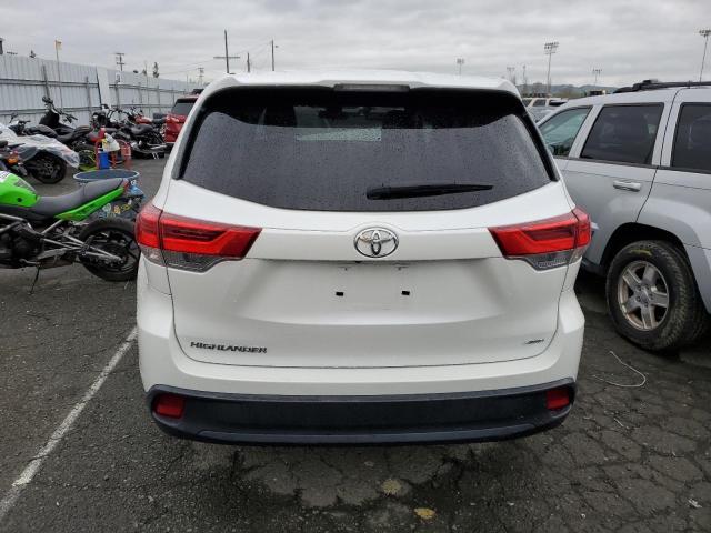 5TDBZRFHXKS980840 Toyota Highlander Le