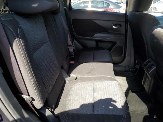 JA4AD2A36KJ002193 Mitsubishi Outlander Es