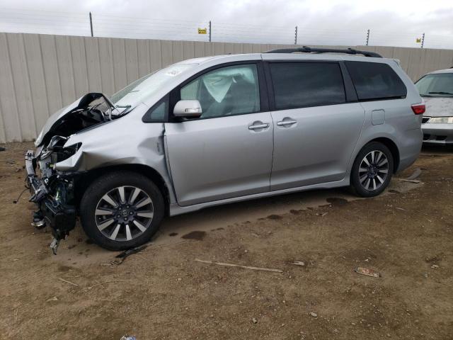 2019 Toyota Sienna XLE