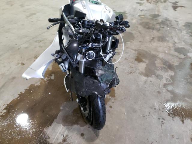 2022 SUZUKI GSX1300 RR - JS1EJ11B1N7101906
