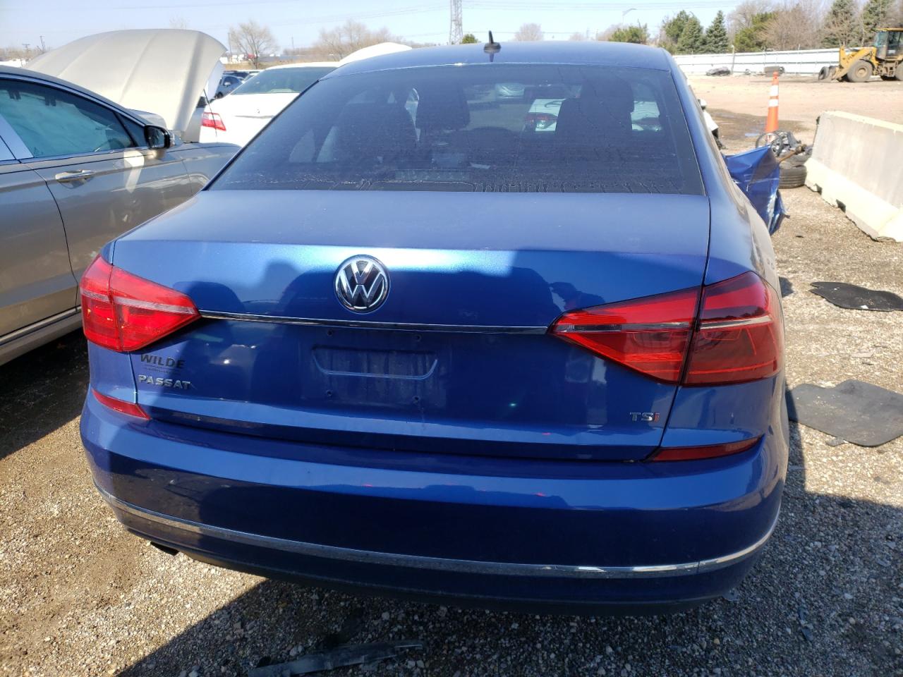 1VWAT7A34GC016253 2016 Volkswagen Passat S