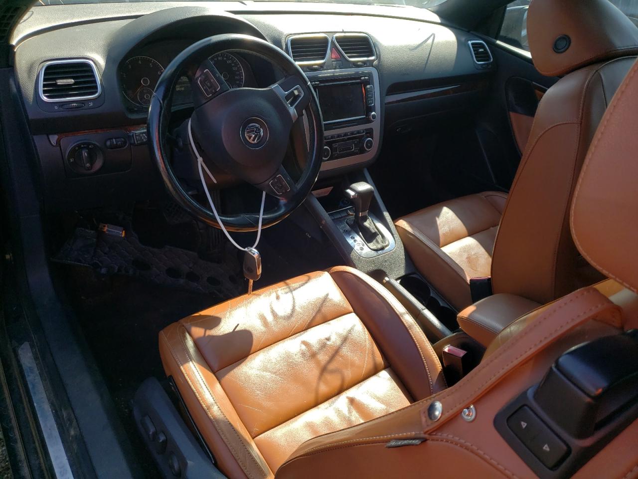 WVWFA7AH7AV013255 2010 Volkswagen Eos Lux