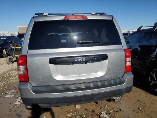 1C4NJPBA5GD739949 Jeep Patriot Sport
