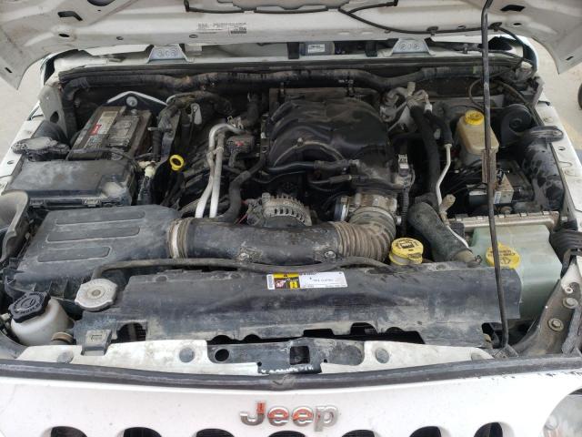1C4BJWDG1GL203200 Jeep Wrangler Unlimited Sport