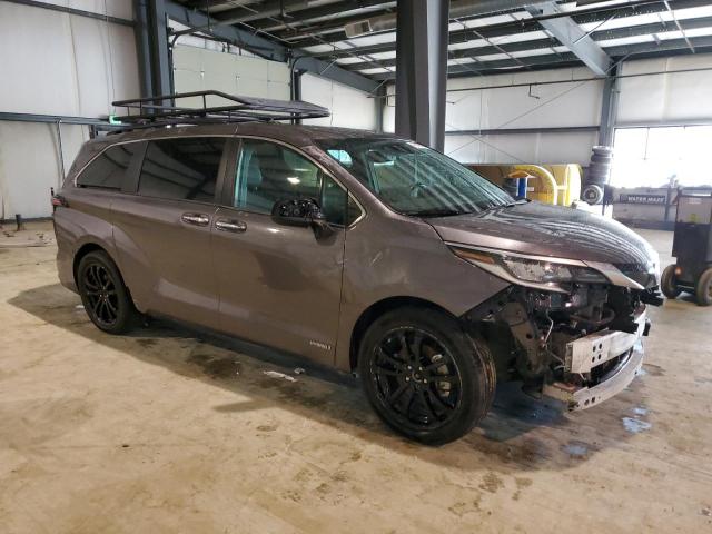 2021 TOYOTA SIENNA XSE - 5TDXRKEC0MS003809