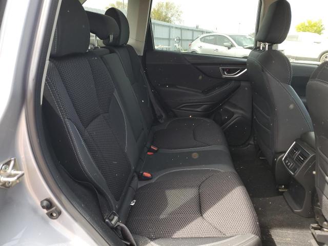 JF2SKAJC3LH523831 Subaru Forester Premium