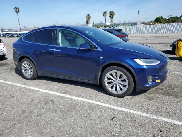 5YJXCBE22JF111938 Tesla MODEL X