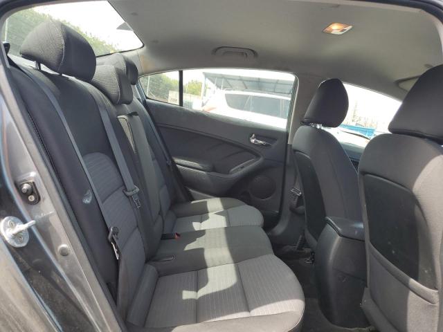 KNAFX4A66G5592272 KIA FORTE LX