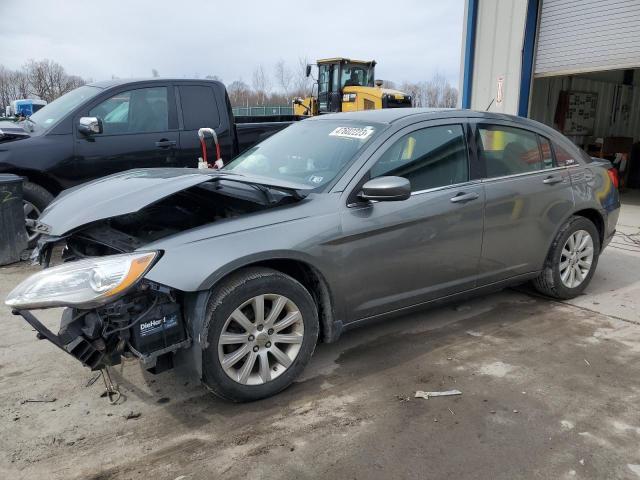 2013 Chrysler 200 Touring