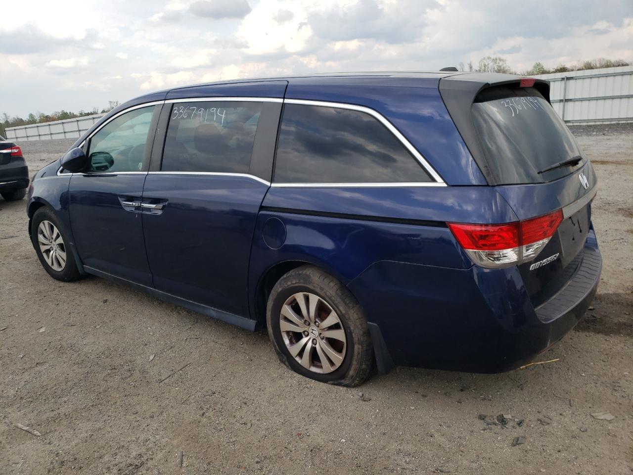 5FNRL5H36GB008660 2016 Honda Odyssey Se