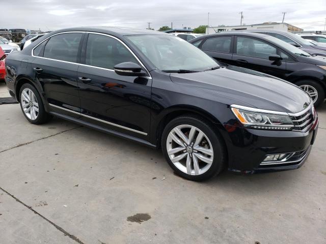 2017 VOLKSWAGEN PASSAT SE - 1VWGT7A33HC017406