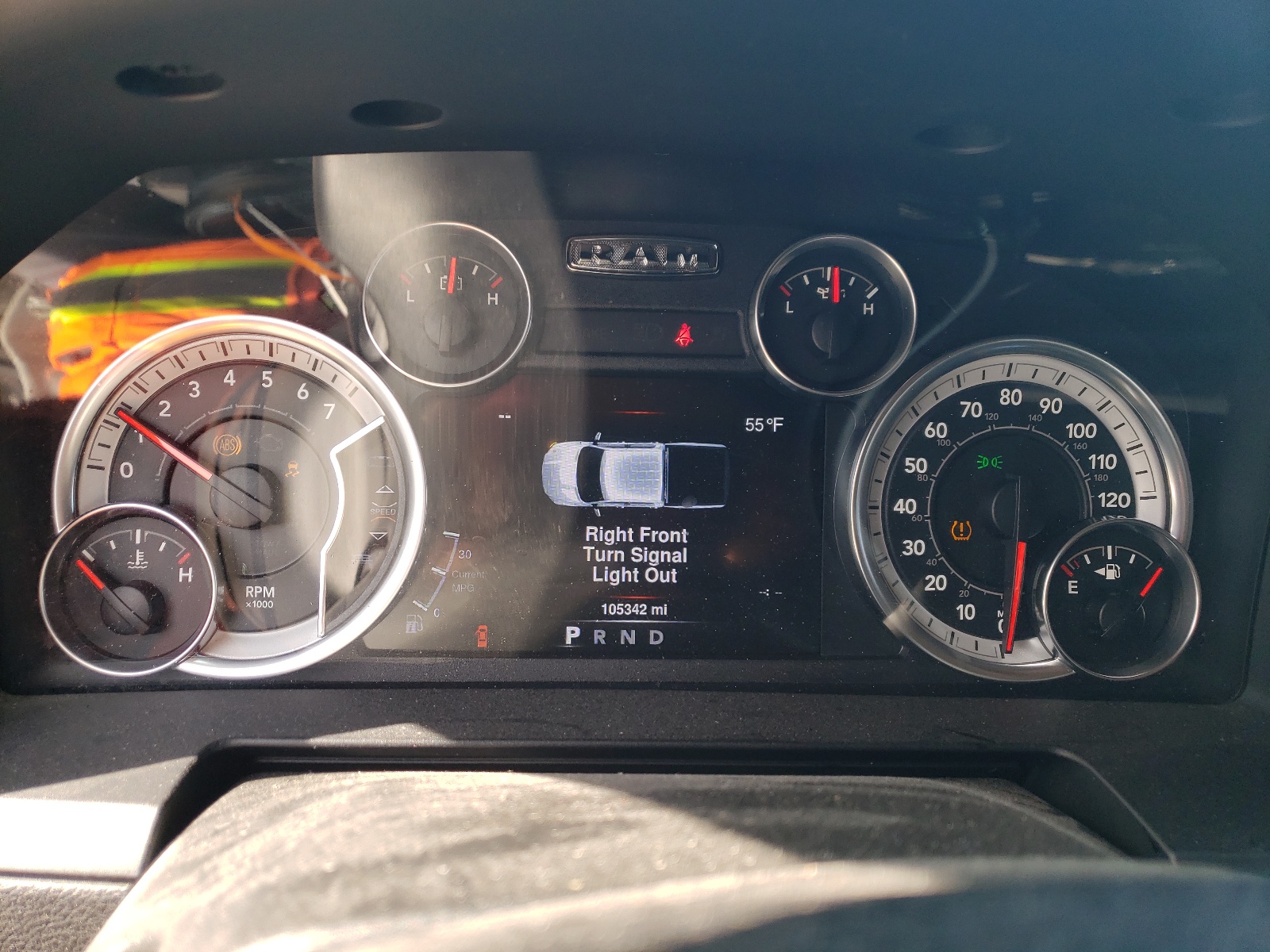 1C6RR6MT0DS638903 2013 Ram 1500 Sport