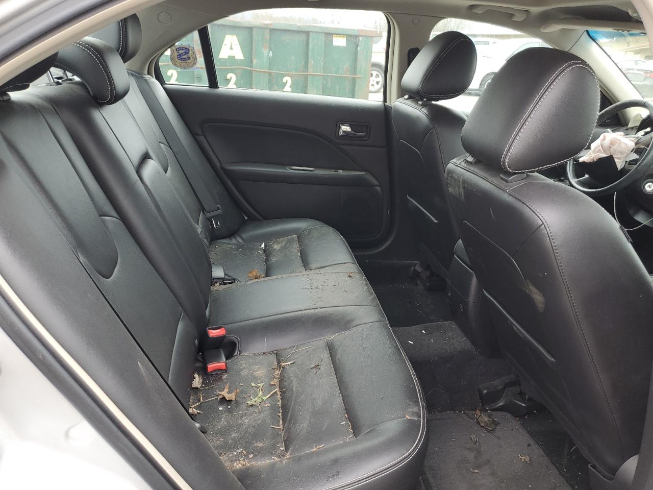 2011 Ford Fusion - Image 10