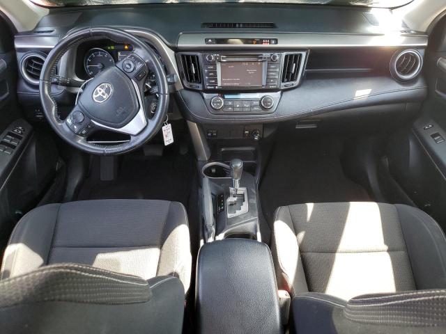 JTMWFREV0HJ138032 Toyota Rav4 Xle