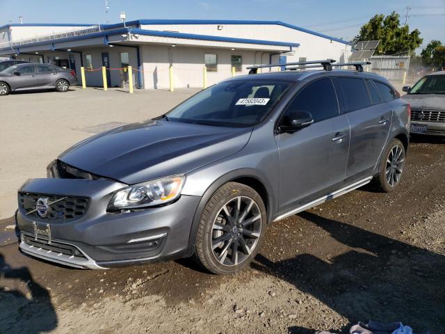 2017 Volvo V60 Cross Country 