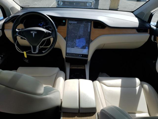 5YJXCBE22JF111938 Tesla MODEL X