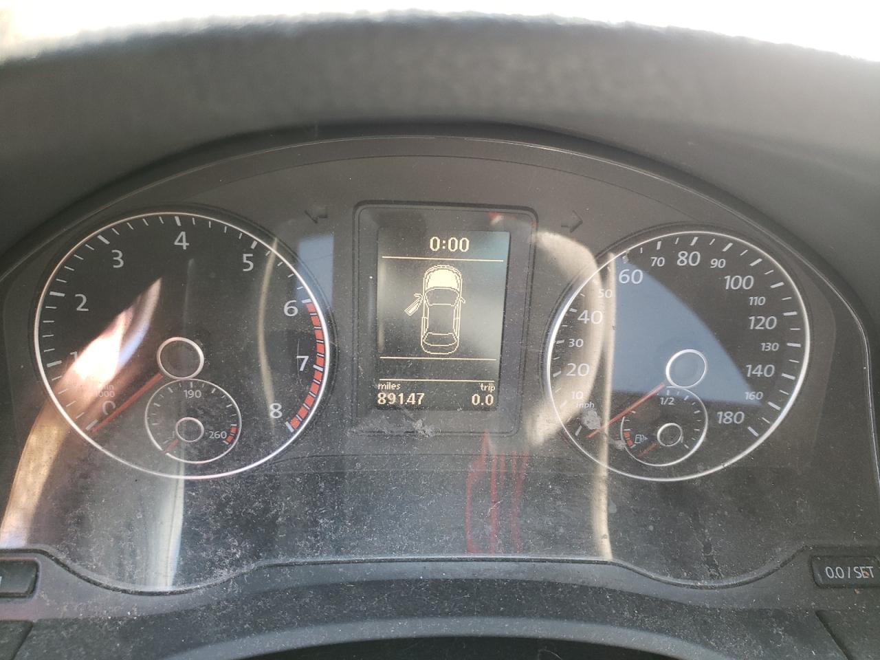 WVWFA7AH7AV013255 2010 Volkswagen Eos Lux