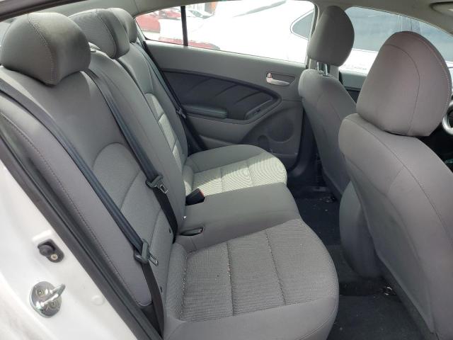 3KPFK4A77JE235737 KIA FORTE LX